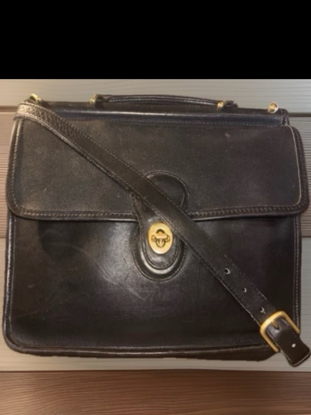Coach Willis 9927 Vintage black leather crossbody